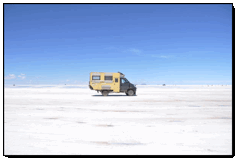 Beschreibung: Daten:Südamerika 2:Berichte:Bericht 6:bilder:verkleinert:094 - auf dem Salar.JPG